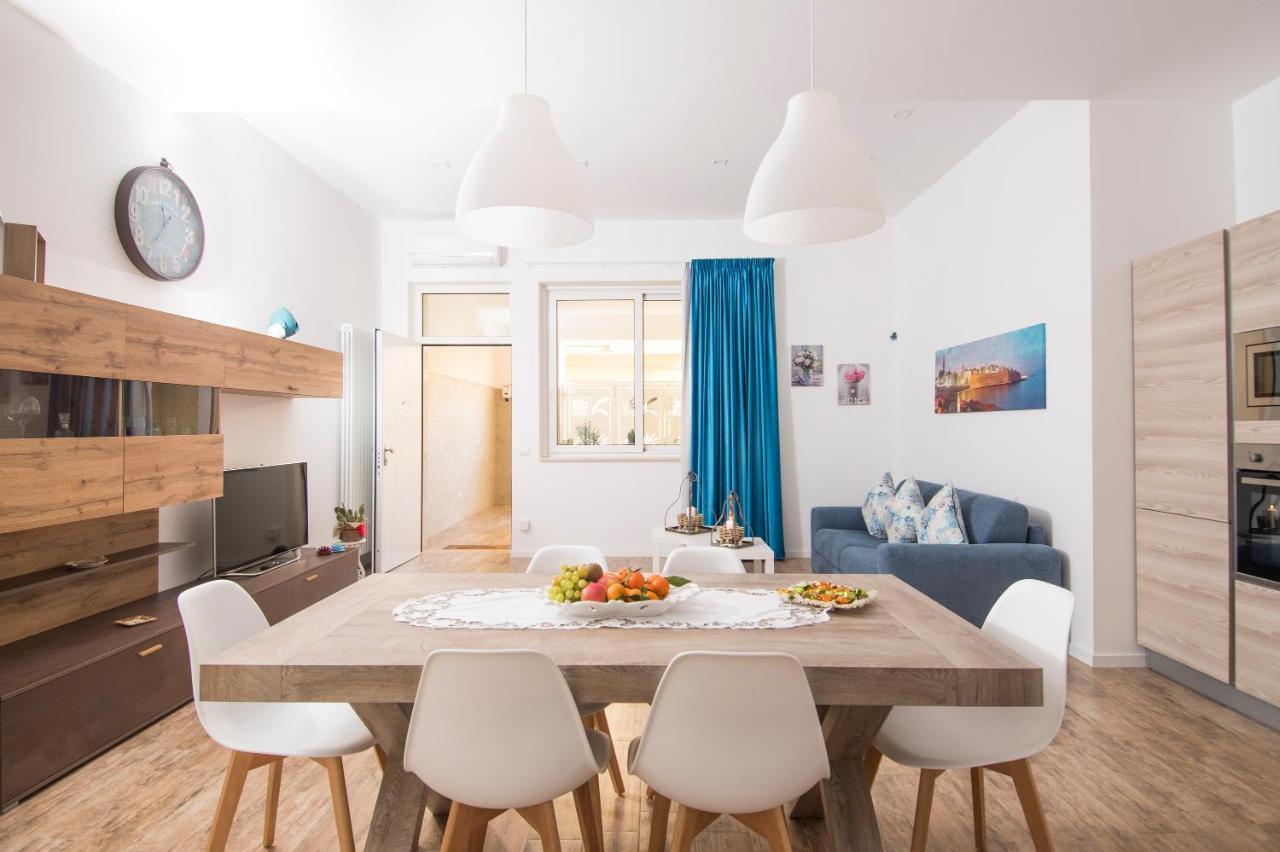 La Dimora Dei Ricordi Villa Monopoli Exteriör bild